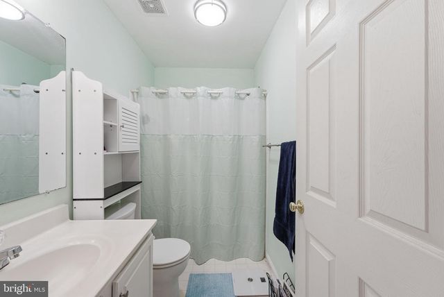 4796 PEARSON DR, Woodbridge, VA 22193
