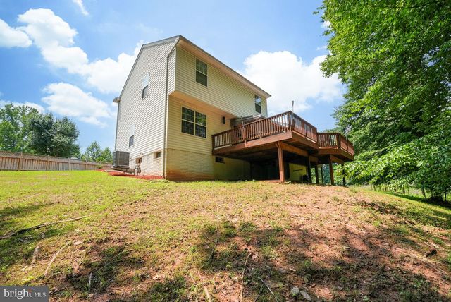 4796 PEARSON DR, Woodbridge, VA 22193