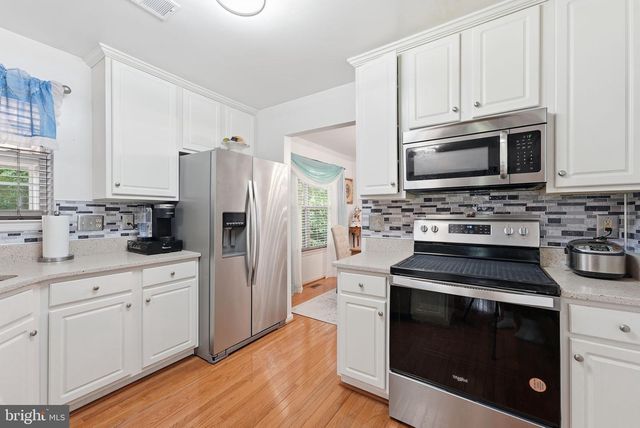4796 PEARSON DR, Woodbridge, VA 22193