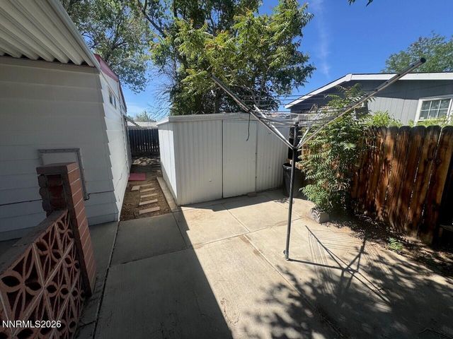 375 Randon Court, Fernley, NV 89408