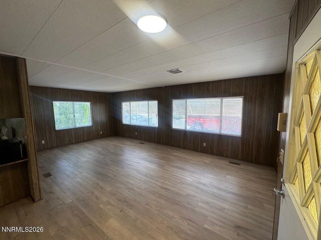 375 Randon Court, Fernley, NV 89408