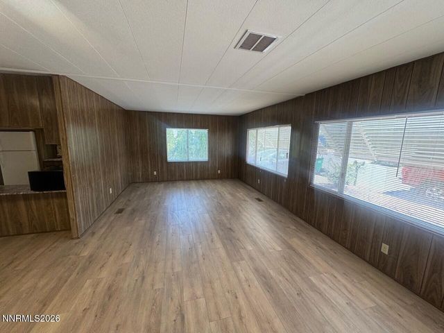 375 Randon Court, Fernley, NV 89408