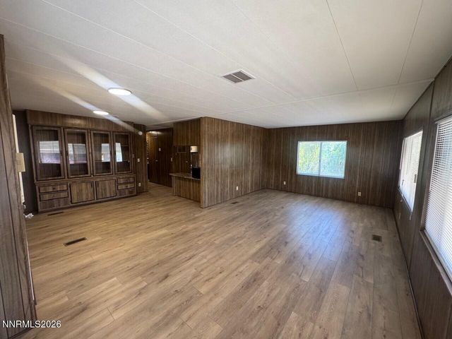 375 Randon Court, Fernley, NV 89408