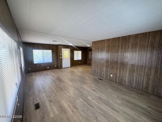 375 Randon Court, Fernley, NV 89408
