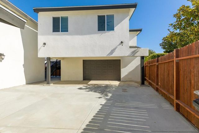 279 Coralwood Ct, Chula Vista, CA 91910