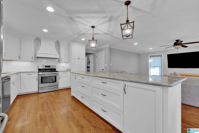 281 MEADOW TRAIL, Warrior, AL 35180