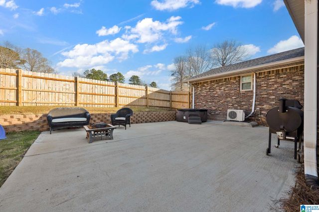 281 MEADOW TRAIL, Warrior, AL 35180