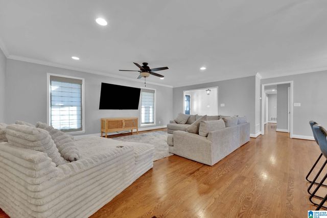 281 MEADOW TRAIL, Warrior, AL 35180