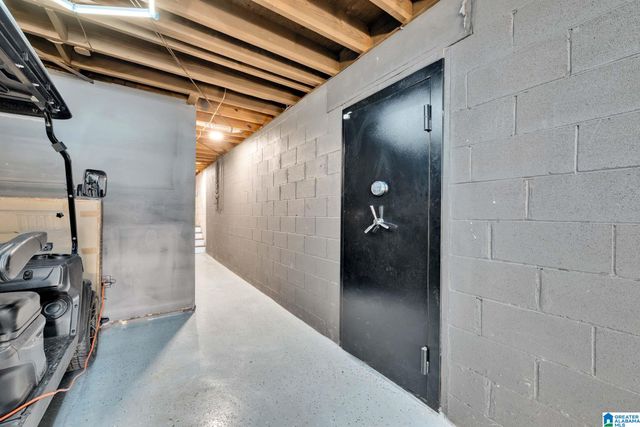 281 MEADOW TRAIL, Warrior, AL 35180