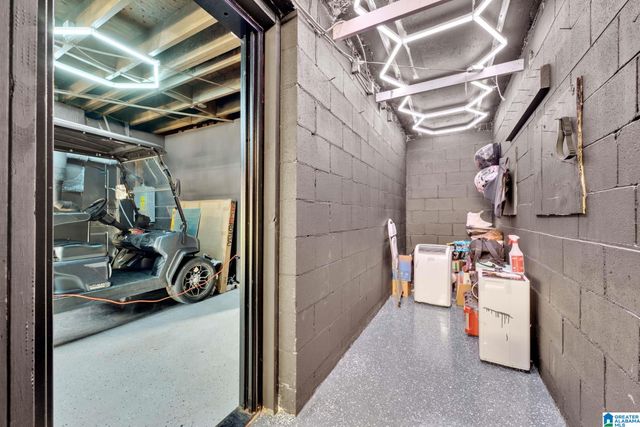 281 MEADOW TRAIL, Warrior, AL 35180