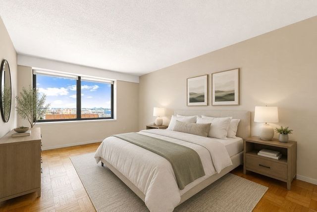 65 E India Row 15C, Boston, MA 02110