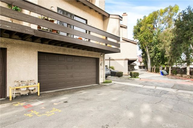 1469 W Lambert, La Habra, CA 90631