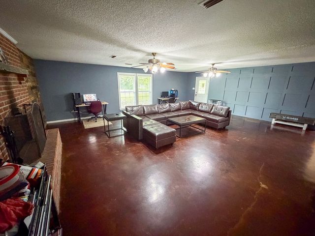 180 S Rex Avenue, Slocomb, AL 36375