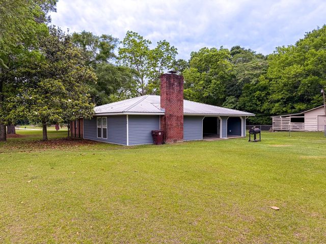 180 S Rex Avenue, Slocomb, AL 36375