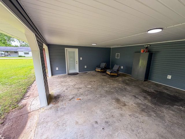 180 S Rex Avenue, Slocomb, AL 36375