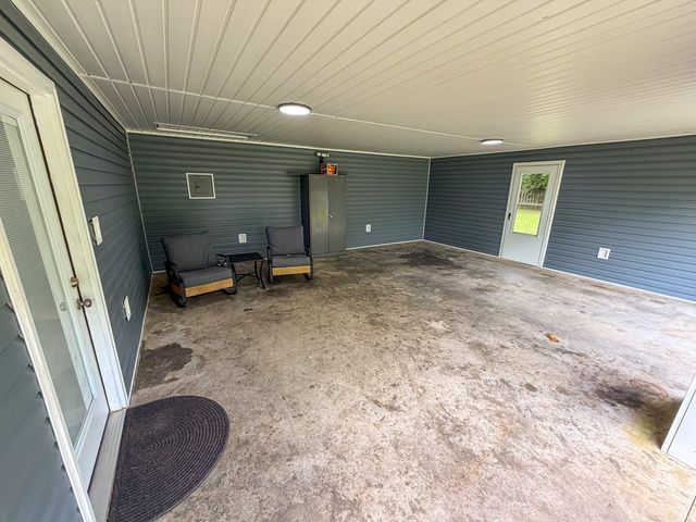 180 S Rex Avenue, Slocomb, AL 36375