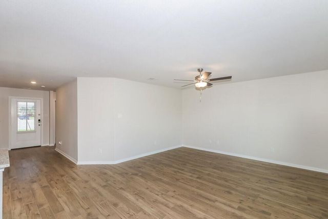 198 Emma Rose Drive, Katy, TX 77493