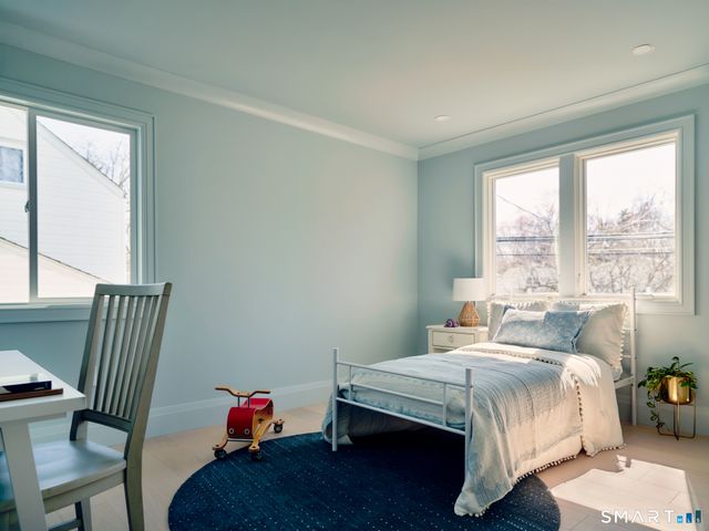 37 Mary Lane, Greenwich, CT 06878