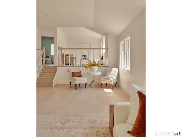 37 Mary Lane, Greenwich, CT 06878