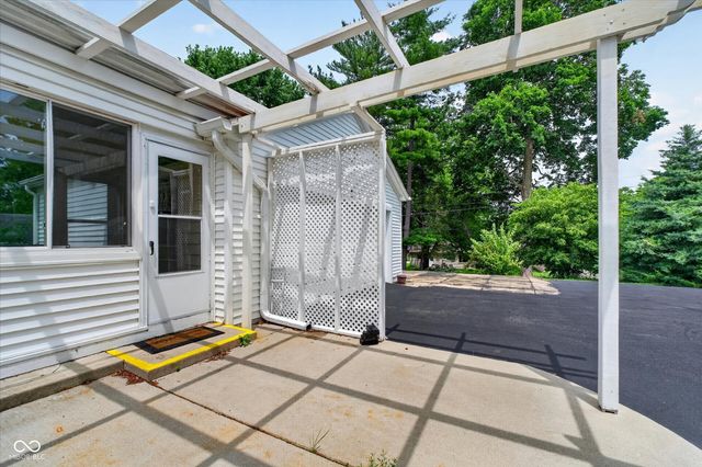 1112 W Wabash Avenue, Crawfordsville, IN 47933