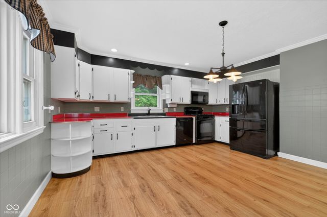1112 W Wabash Avenue, Crawfordsville, IN 47933
