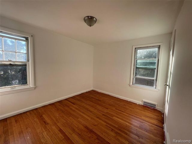 10731 Roxbury Street, Detroit, MI 48224