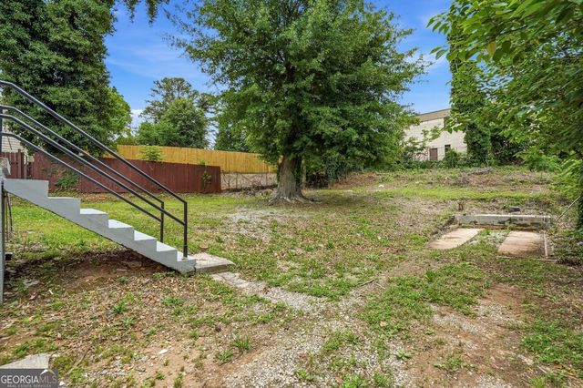2719 Blount Street, East Point, GA 30344