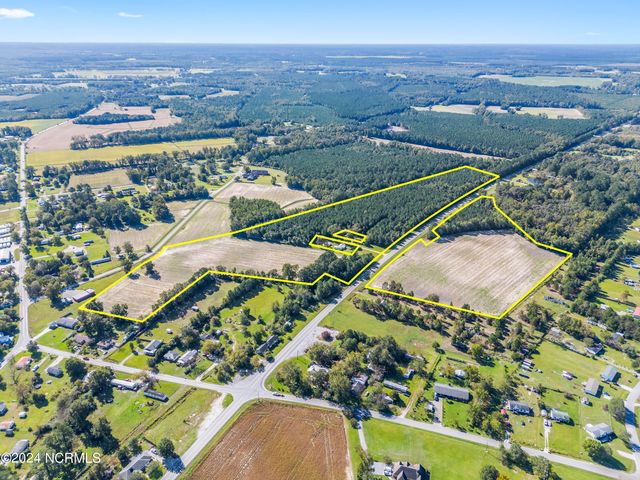 29ac New Bern Highway, Maysville, NC 28555