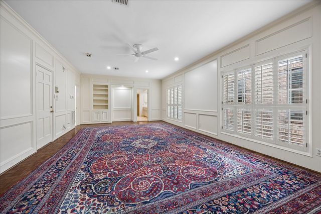 1422 Nantucket Drive C, Houston, TX 77057
