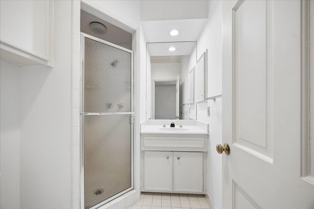 1422 Nantucket Drive C, Houston, TX 77057