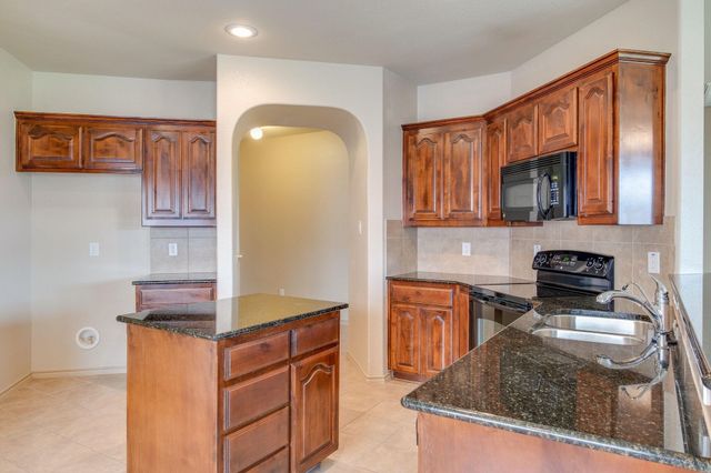 3237 Buckthorn Lane, Denton, TX 76226