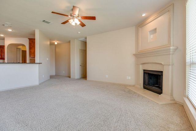 3237 Buckthorn Lane, Denton, TX 76226