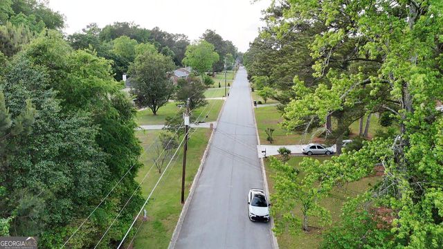 2243 Timber Lane, Snellville, GA 30078
