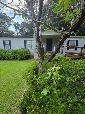3825 N Goddard Road N, Lithonia, GA 30038