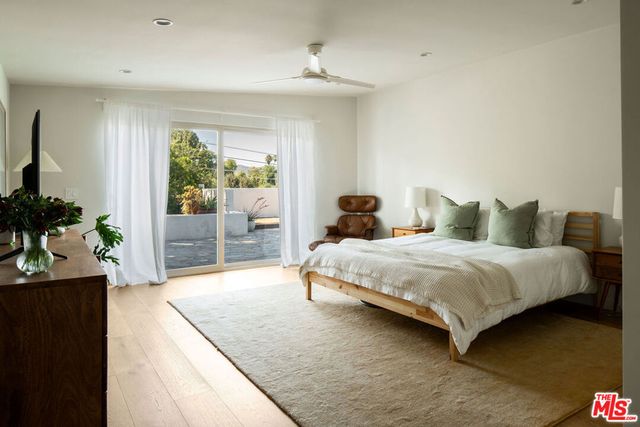 23811 Berdon Street, Woodland Hills, CA 91367