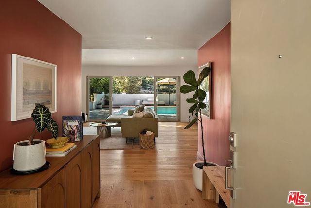 23811 Berdon Street, Woodland Hills, CA 91367