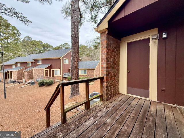 30 Country Place Court, Alpharetta, GA 30005