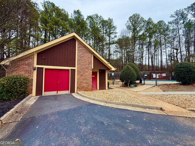 30 Country Place Court, Alpharetta, GA 30005