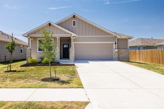 115 Big Cypress Bayou RD, Hutto, TX 78634
