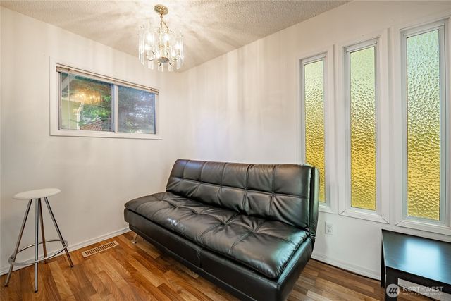 6887 Holeman Avenue, Blaine, WA 98230