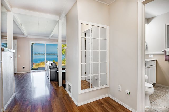 6887 Holeman Avenue, Blaine, WA 98230