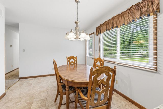 68850 3rd Street, Edwardsburg, MI 49112