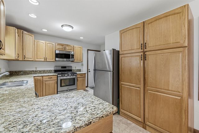 68850 3rd Street, Edwardsburg, MI 49112