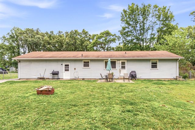 68850 3rd Street, Edwardsburg, MI 49112