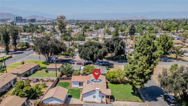 2586 Prospect Avenue, Riverside, CA 92507
