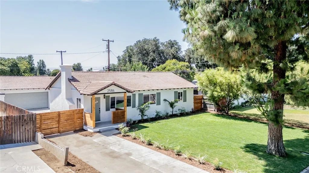2586 Prospect Avenue, Riverside, CA 92507