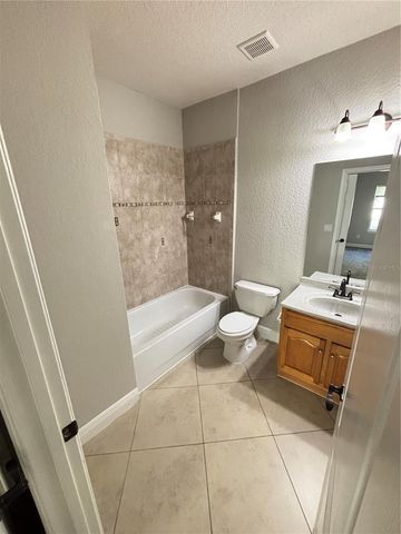 3719 S LAKE ORLANDO PARKWAY 05, Orlando, FL 32808