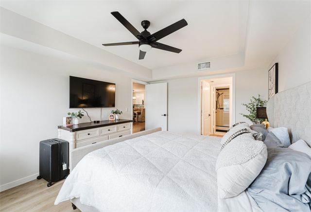 1005 Republic 1005, Deerfield Beach, FL 33442