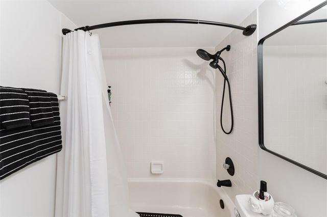 1005 Republic 1005, Deerfield Beach, FL 33442