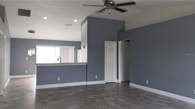 5141 PINE NEEDLE DRIVE, Mascotte, FL 34753